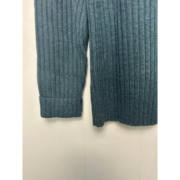 L.L. Bean Women M 100% Merino‎ Wool Commando Sweater CrewNeck Teal Blue Ribbed - Picture 7 of 9